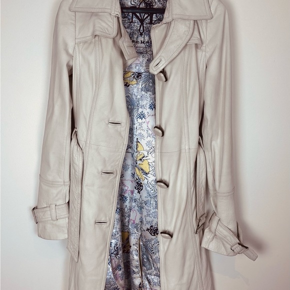 Mackage Ivory Leather Trench Coat - Picture 2 of 10